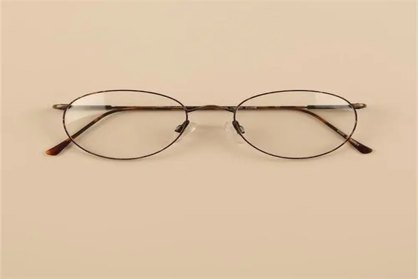 gucci眼镜