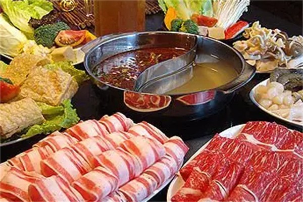 与鱼火锅