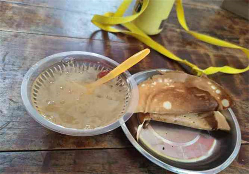 陆记蛋烘糕