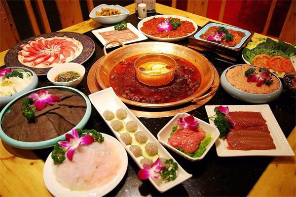 爱伲肉火锅