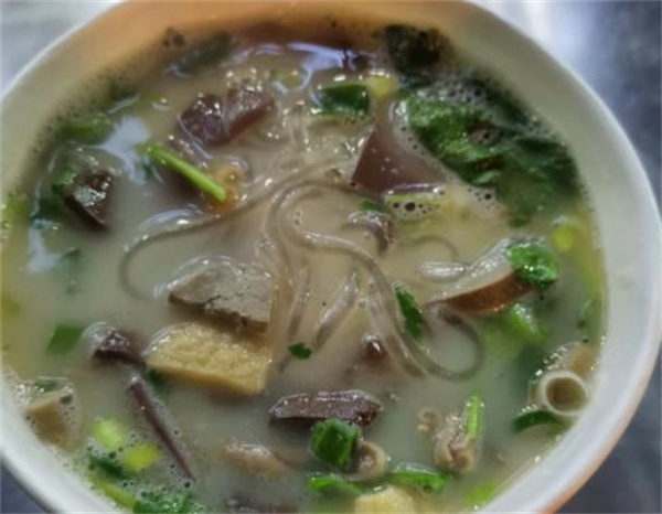 海上游子鸭血粉丝汤