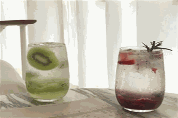 玻璃鲸奶茶