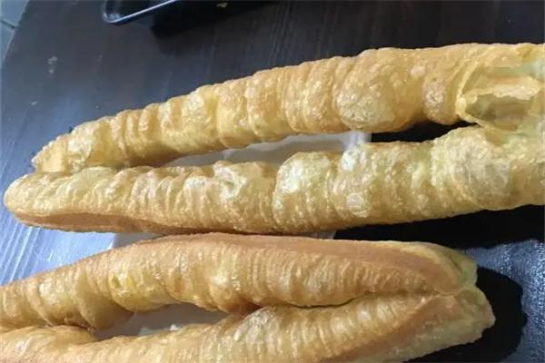 阿文豆浆油条店