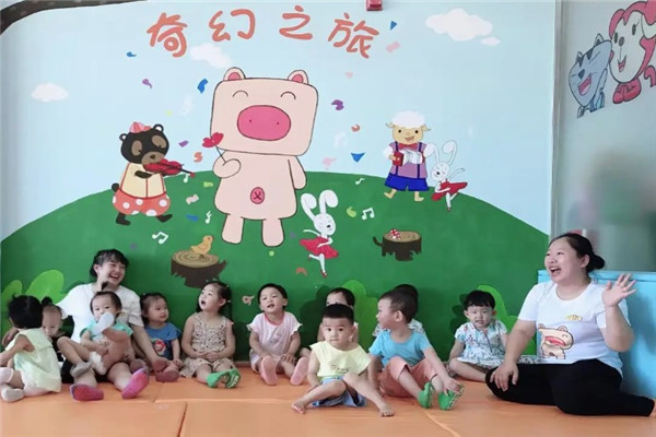 猪迪克儿童成长中心