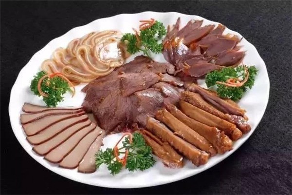 花样青青卤味
