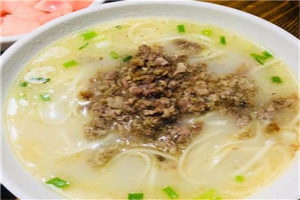 艾麻子奶汤面