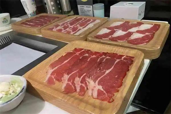 安塔斯和牛自助涮烤