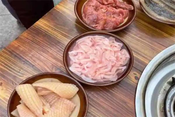 友邻有味社区火锅加盟