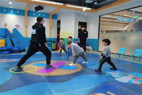 小象皮尼+超级飞侠少儿体适能