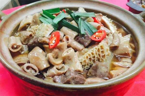 裴记牛杂