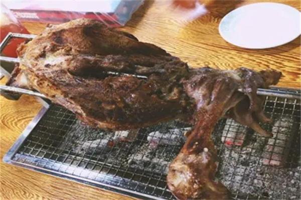 张记烤羊腿