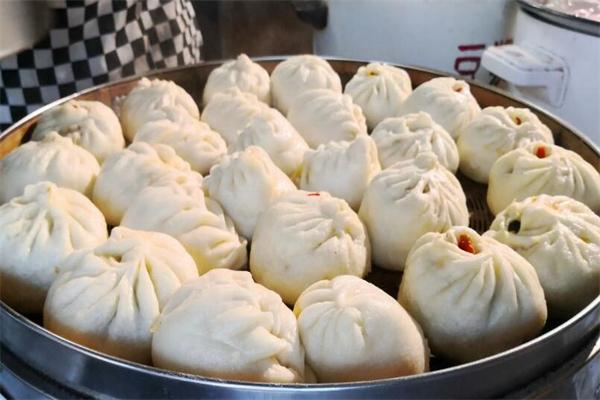 罗曼的包子铺