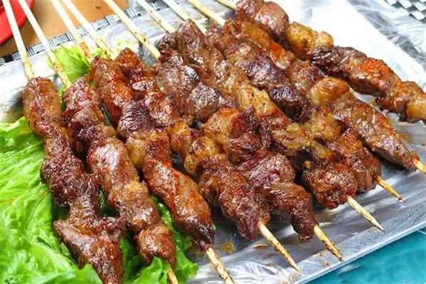 阿方烤肉排挡