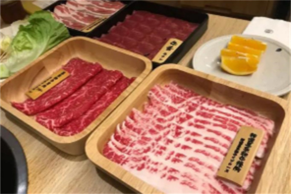 唰牛满牛肉火锅