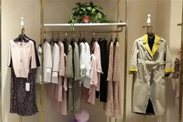 悠兰服饰