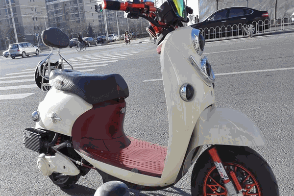 川铃电动车