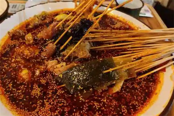 开杠钵钵鸡冒鸭血
