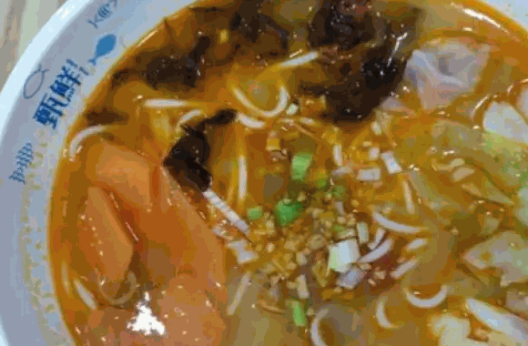 甄鲜鱼汤米粉费多少