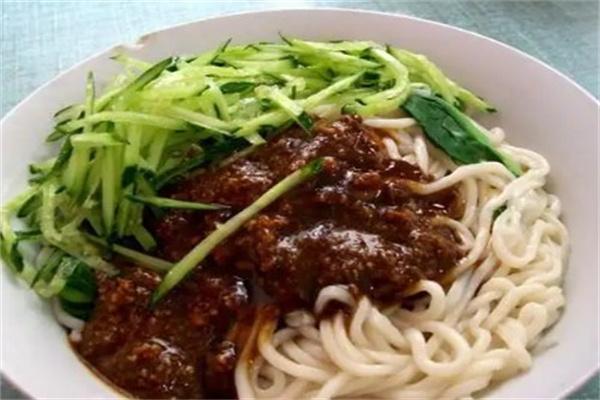 食舍老北京炸酱面