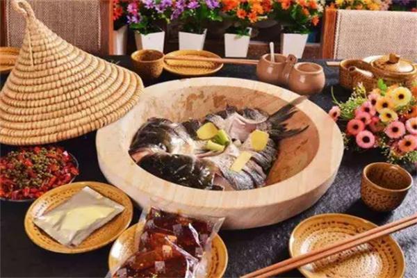 鱼塘里冷锅鱼