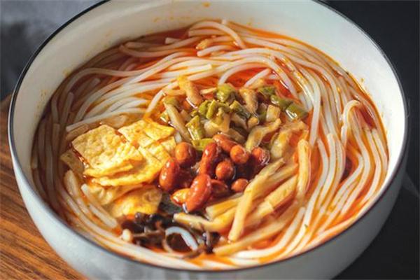 螺大肉螺蛳粉