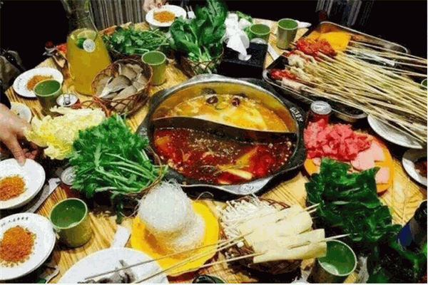 爱噜串火锅