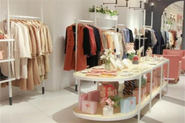 本依凡品牌女装加盟