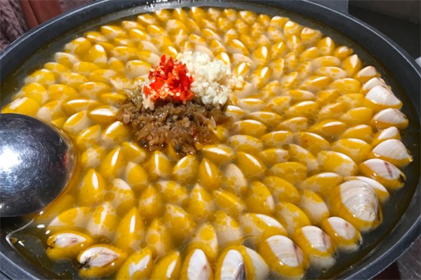 贝小七卜卜贝火锅
