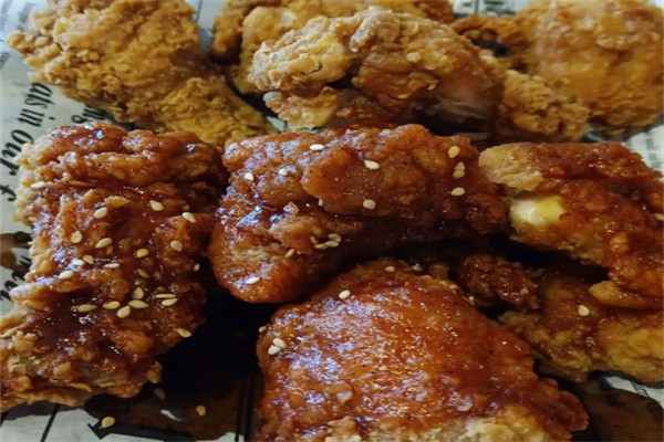 喔鸣基炸鸡