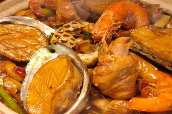食通宵鲍鱼鸡煲