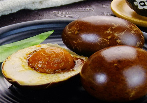 五香烤鸭蛋