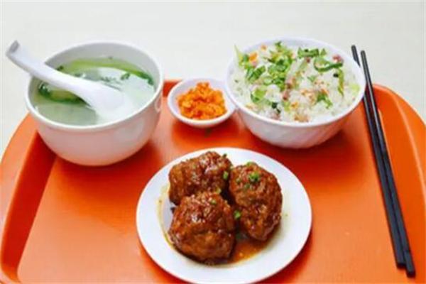 橙不二菜饭骨头汤