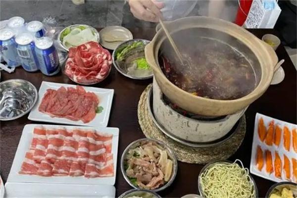明太鱼老火锅