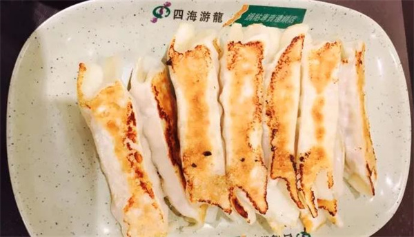 四海游龙