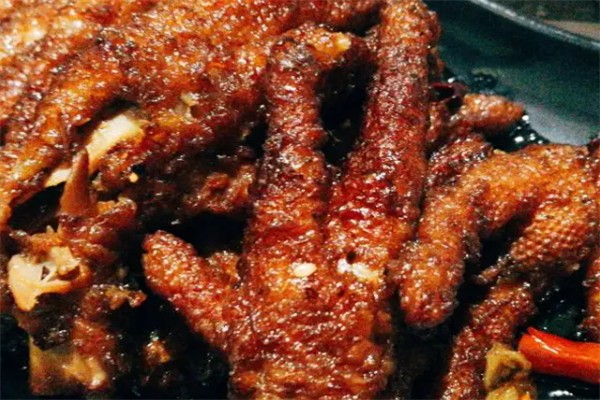 大脸鸡爪