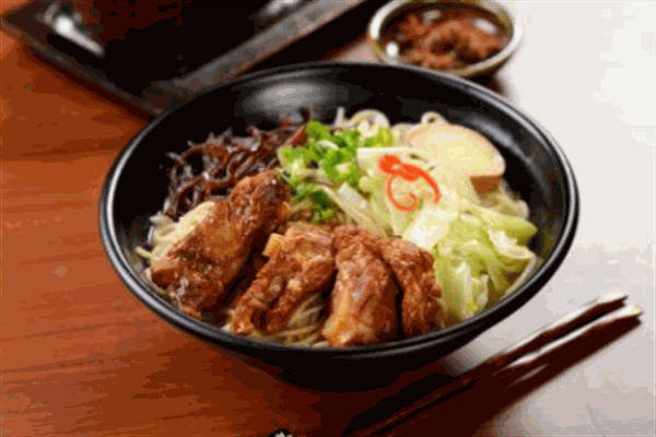 云鼎鼎牛肉面