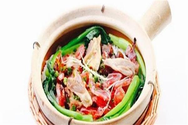 煲留香鱼粉煲仔饭