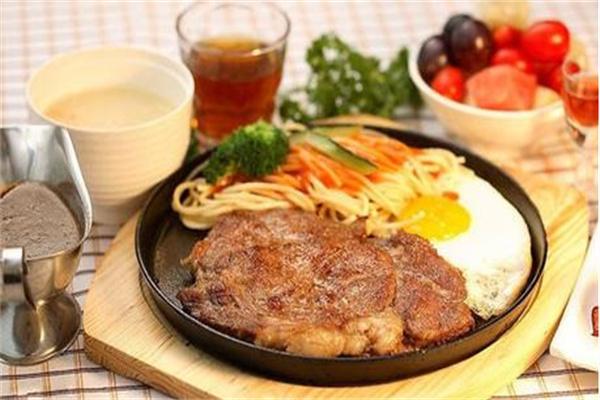 牛有品牛排披萨