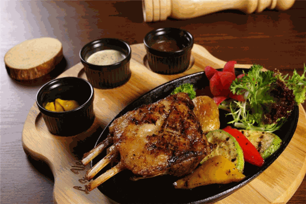UDBurgerGrill新美式餐厅