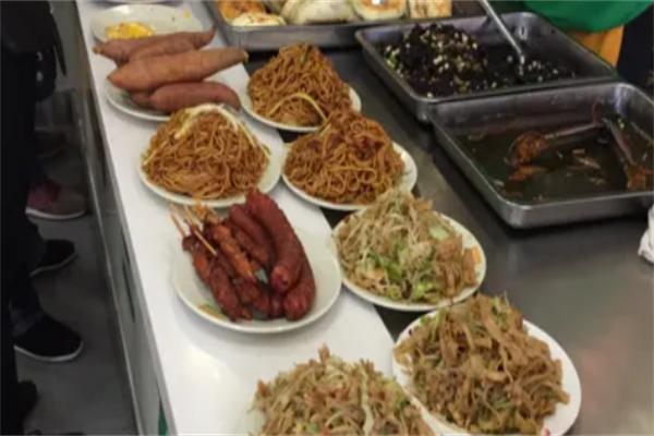 阿里三利快餐