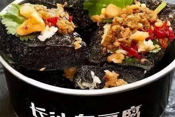 牛宴臭豆腐