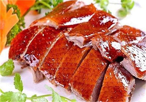 黑木炭烤鸭