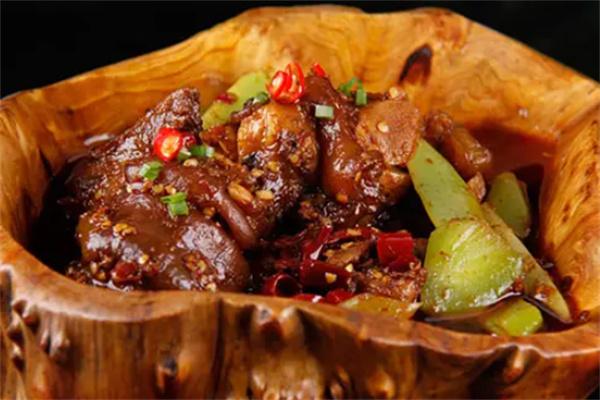 驴出没驴肉主题餐厅