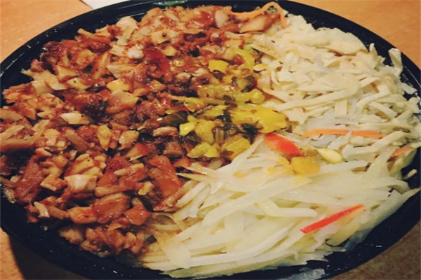 小宇烤肉拌饭