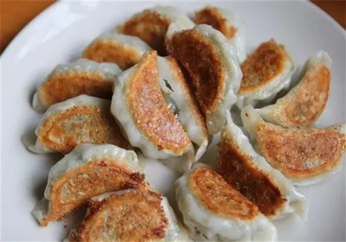 八方云集锅贴水饺专门店