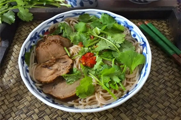 好吃到豹牛肉面米线