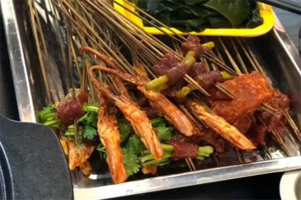 嗨顿串串加盟