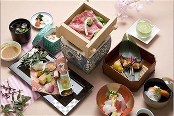 上青日本料理