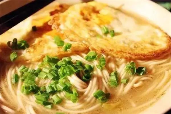华兴砂锅煎蛋面加盟