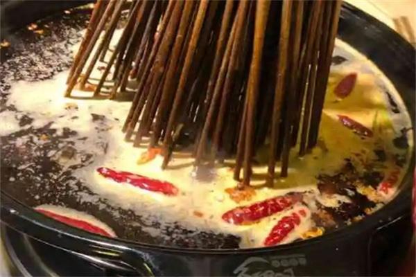 冒菜徐·串串香火锅